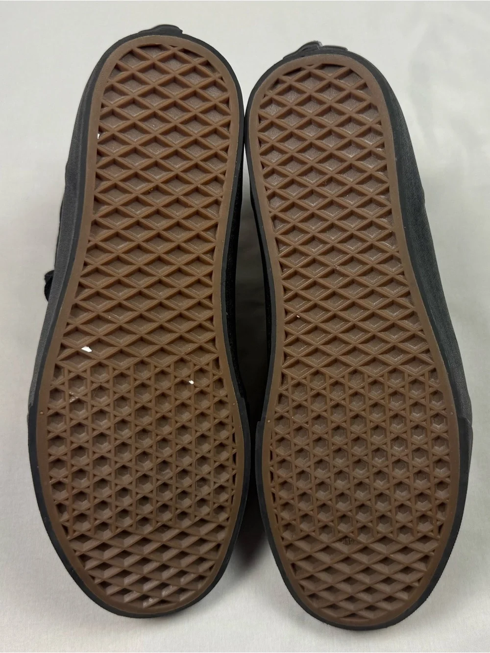 Vans Ward Hi Mens Shoes US 9.5 Triple Black Canvas High Top